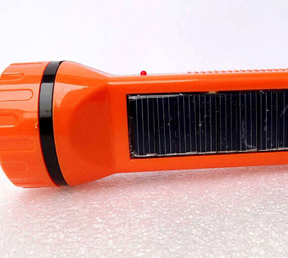 太陽能手電筒